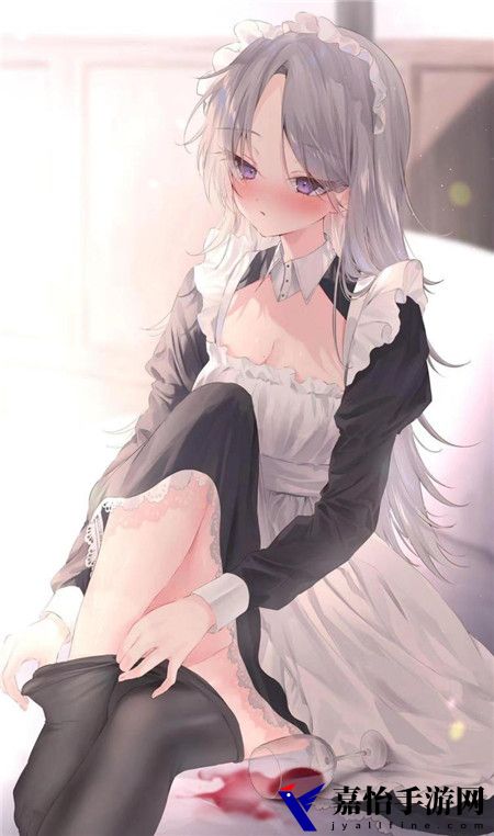 熟睡的女邻居HD：梦境交错的宁静夜晚